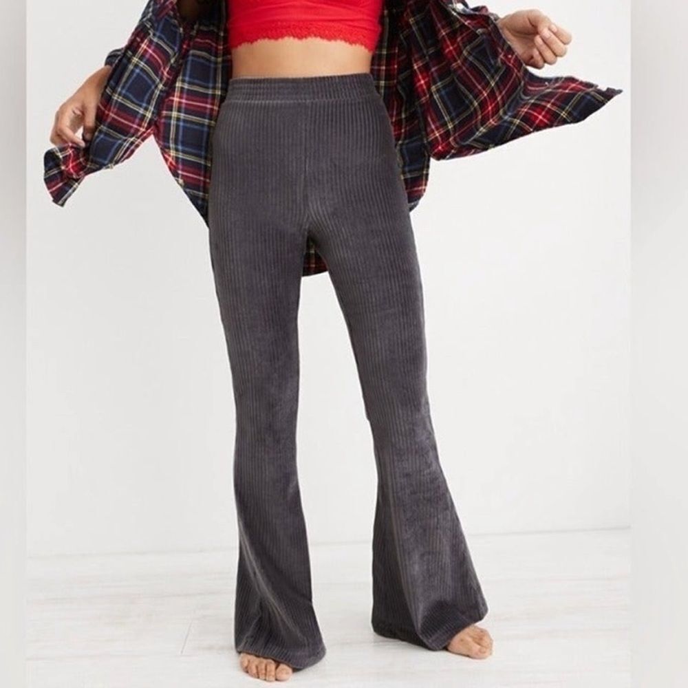 Aerie Gray Groove On Soft Velour Flare Pant